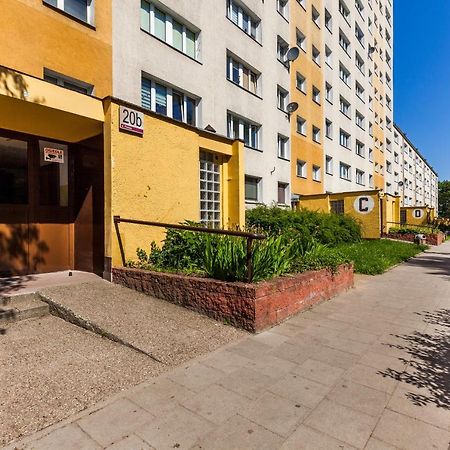 Pokoje Gdansk Zaspa - Pilotow 20B, 800M Skm-Zaspa, Odleglosc Do Morza 3Km Apartment Exterior foto