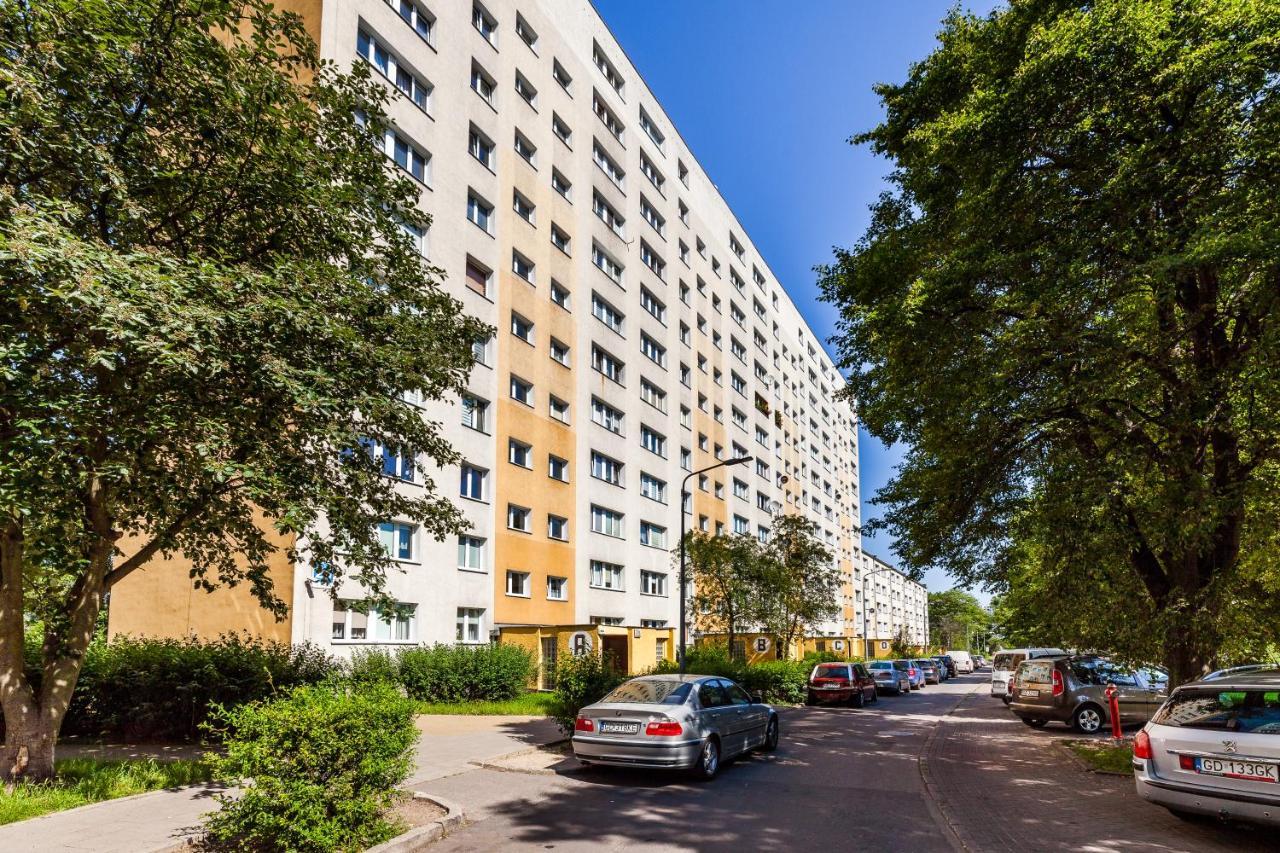 Pokoje Gdansk Zaspa - Pilotow 20B, 800M Skm-Zaspa, Odleglosc Do Morza 3Km Apartment Exterior foto