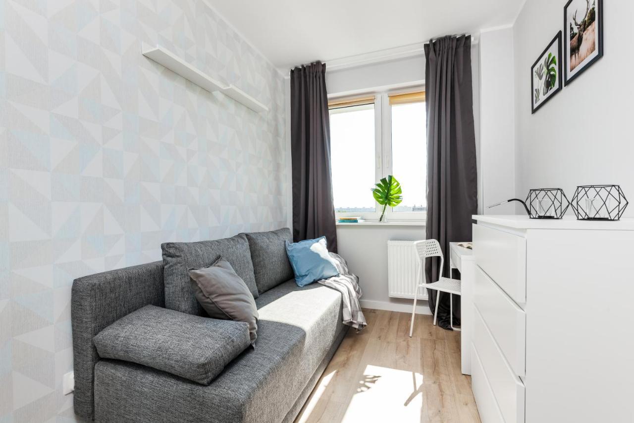 Pokoje Gdansk Zaspa - Pilotow 20B, 800M Skm-Zaspa, Odleglosc Do Morza 3Km Apartment Exterior foto