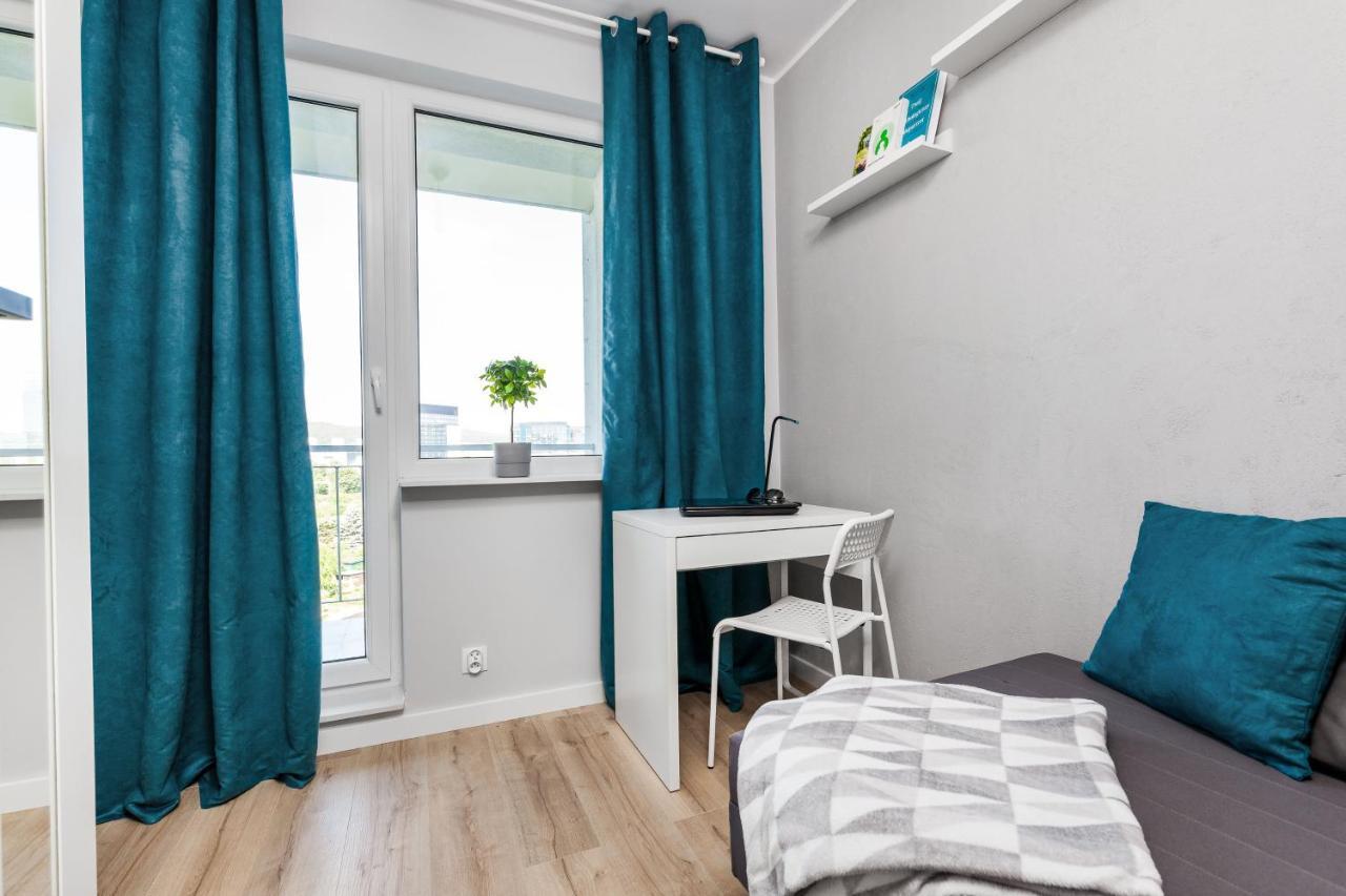 Pokoje Gdansk Zaspa - Pilotow 20B, 800M Skm-Zaspa, Odleglosc Do Morza 3Km Apartment Exterior foto