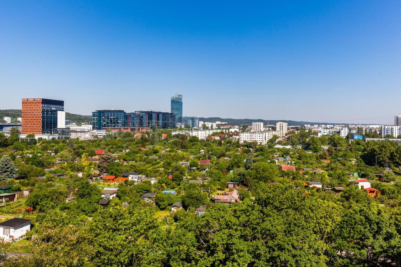Pokoje Gdansk Zaspa - Pilotow 20B, 800M Skm-Zaspa, Odleglosc Do Morza 3Km Apartment Exterior foto